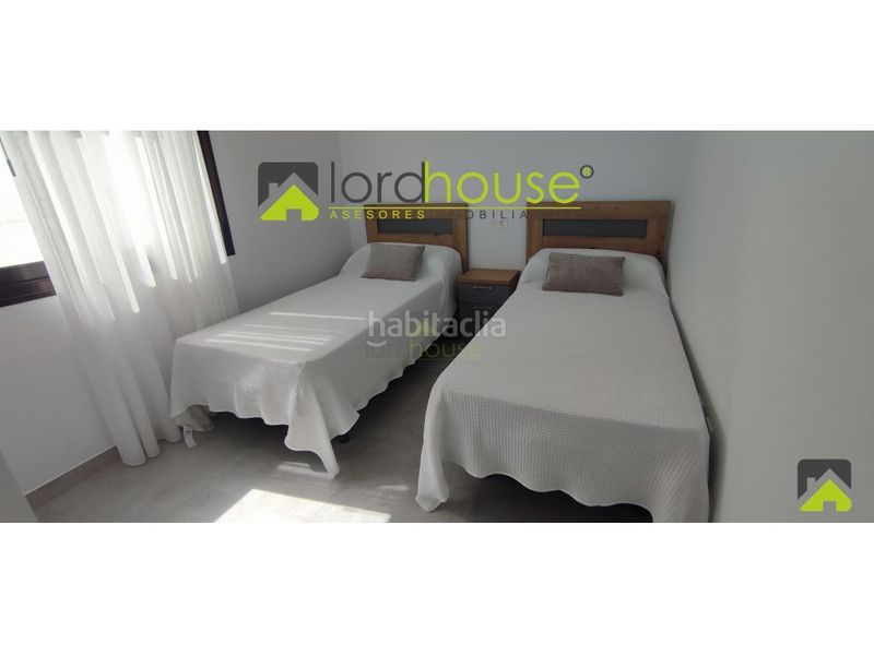 Foto ebdd0e93-3d11-4103-9305-d50e4e5c87e6. Casa amb aparcament a Pilar de la Horadada ciudad Pilar de la Horadada