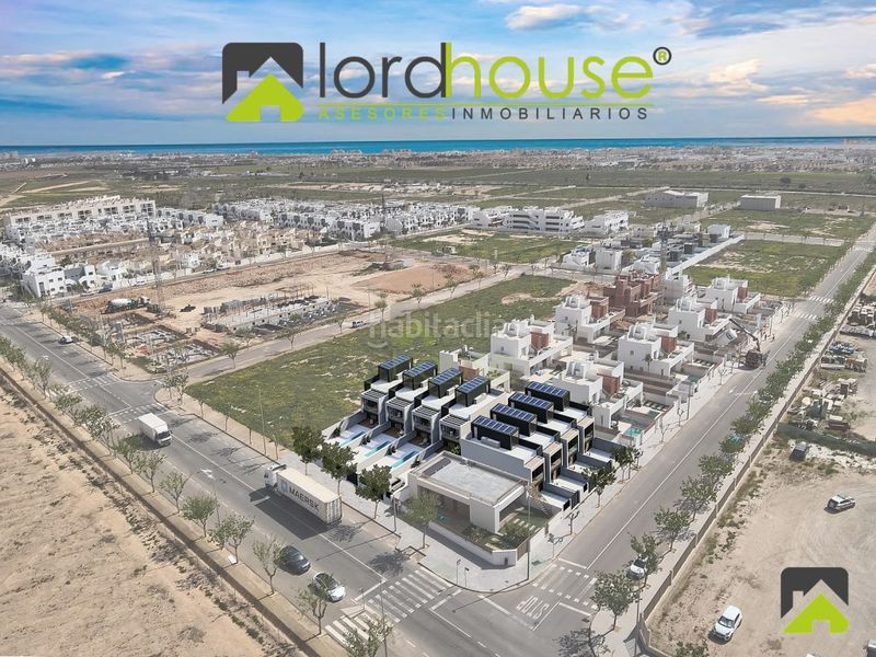 Foto b28b9f91-7913-4785-9c00-0960202835cd. Casa amb aparcament a Pilar de la Horadada ciudad Pilar de la Horadada