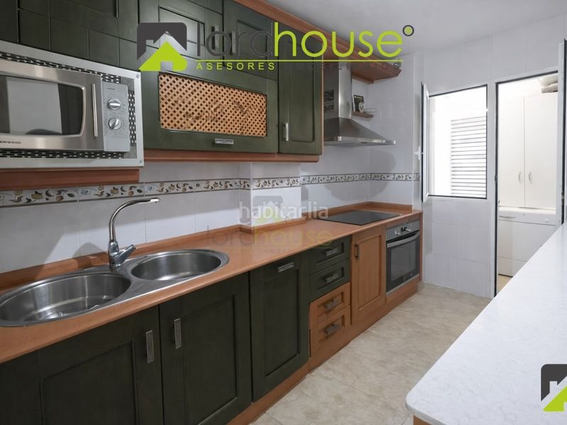 Foto fb282eb3-b545-4438-ae47-d13406e18e91. Pis amb aparcament a Puerto Lumbreras