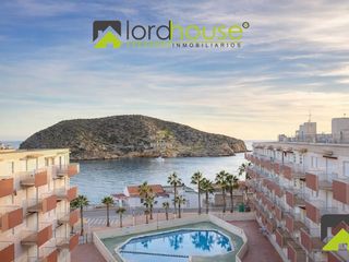 Apartament  Calle isla. 1503. apartamento con vistas al mar en primera línea