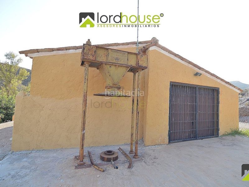 Foto 42159958-b82a-4707-aefa-658117c91ca4. Casa amb aparcament a Águilas