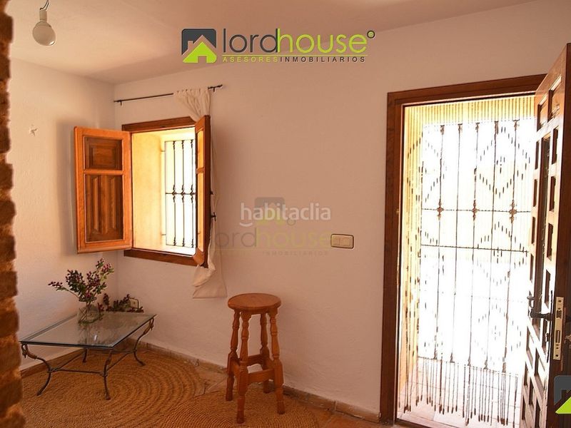 Foto deba98a5-dc37-47d8-a011-47809e26f57d. Casa amb aparcament a Águilas