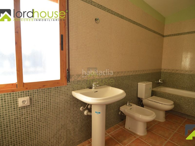 Foto a969a36d-81f2-4188-94b4-f64e79f769ae. Casa amb aparcament a Tébar - Los Arejos Águilas