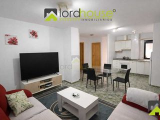 Apartament  Calle jimenez. 1531. apartamento planta baja con patio y garaje zona plza.. alc