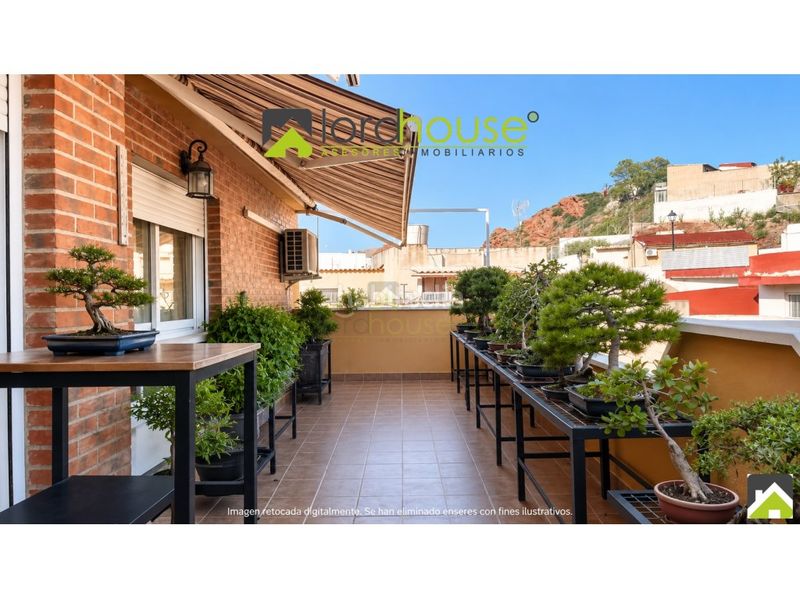 Foto f73d68d1-f0bc-4084-824d-57f3b8022c73. Àtic amb aparcament a San Cristóbal - San Diego Lorca