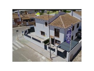 Haus  Calle semilleros. 1552. adosado amueblado cerca del mar en pilar de la horadada