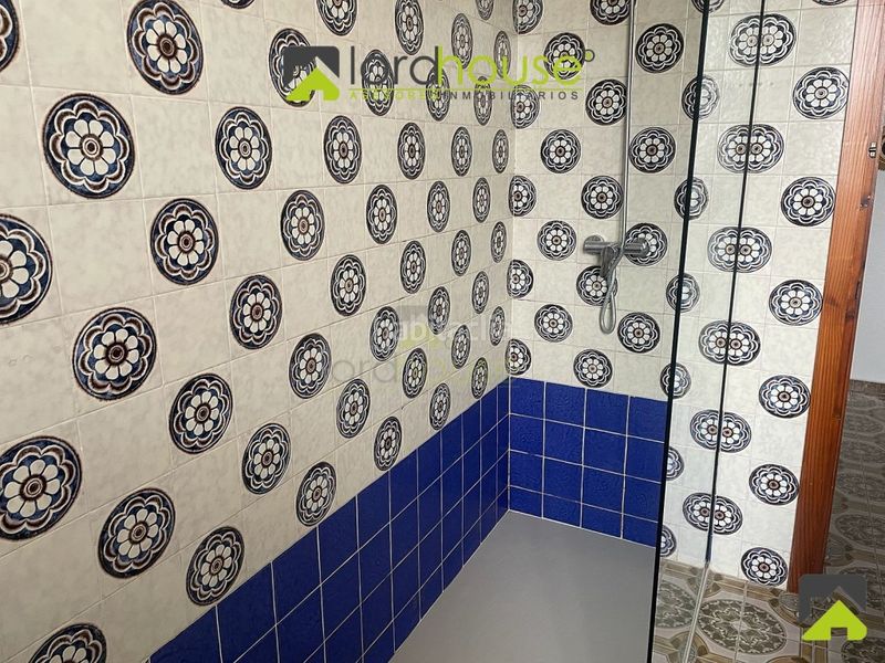 Foto 5df38e6e-8dc5-4b32-ac8e-833f7e0ed3a3. Casa amb aparcament a Purias Lorca