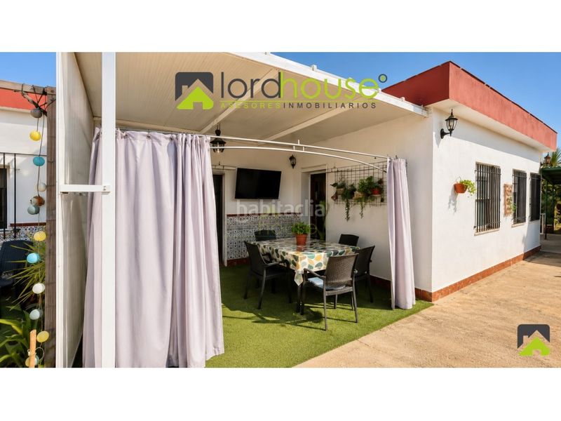 Foto 89d62ddc-352c-42b8-87f3-589765a0fa69. Casa con parcheggio in Aguaderas Lorca