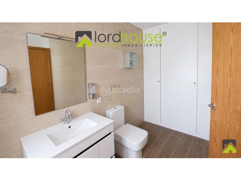 Foto a1f429eb-0e56-409e-9356-00d2f0e0b0ea. Casa con parcheggio in Aguaderas Lorca