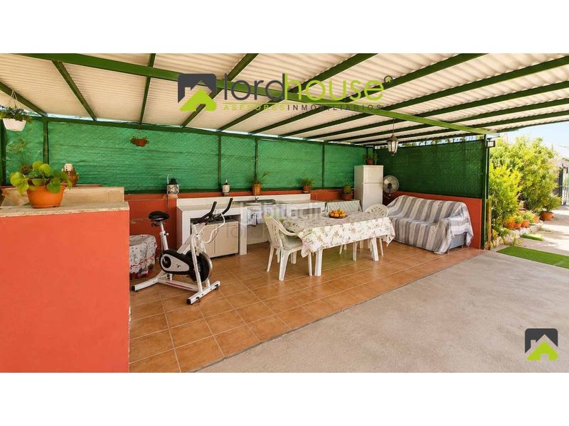 Foto cc49e4b8-ace6-4609-a59a-fb644e615287. Casa con parcheggio in Aguaderas Lorca