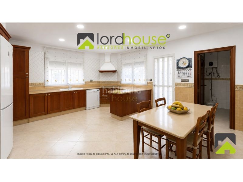 Foto 1235bcdf-8178-4002-b6c5-c01c6fe8b83c. Casa amb aparcament a Cazalla Lorca