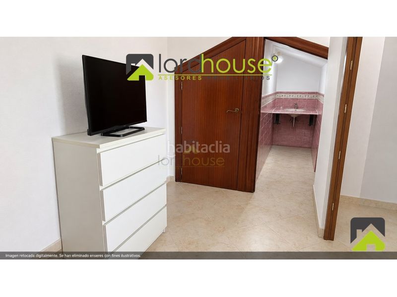 Foto 3ad49f8f-7d91-4f11-8d0c-0c43ffae1370. Casa amb aparcament a Cazalla Lorca