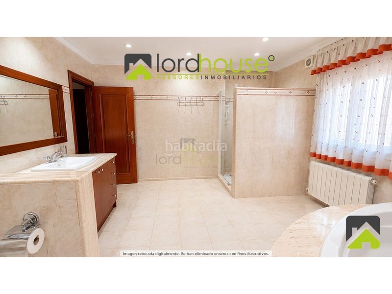 Foto a6e46916-3897-4e27-bd34-0bac912c41a5. Casa amb aparcament a Cazalla Lorca