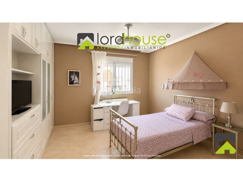 Foto c0f9960e-0f2a-4c65-972f-9779c5516581. Casa amb aparcament a Cazalla Lorca