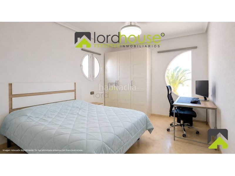 Foto f34ab2db-0168-41c2-a403-e4d20617fc00. Casa amb aparcament a Cazalla Lorca