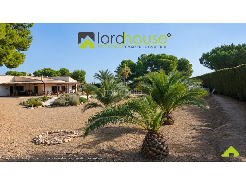 Foto aed96cfc-9e37-4ab4-a983-c69d8c879bf7. Casa amb aparcament a Aguaderas Lorca