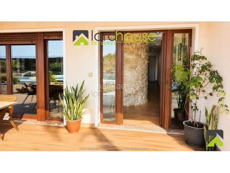 Foto f33a3e86-0bcc-455e-a45f-bcb2d51b020a. Casa amb aparcament a Aguaderas Lorca