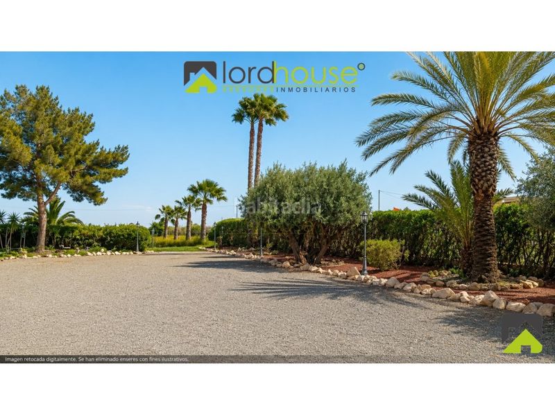 Foto 8893dc0b-f4e4-4469-a597-385ee56b0b9c. Maison avec parking dans Cazalla Lorca