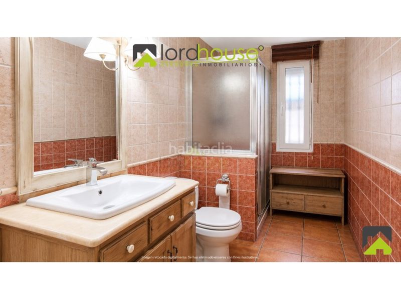 Foto b9be7dbc-0c4d-44ec-9f9e-1b32802c4cea. Maison avec parking dans Cazalla Lorca