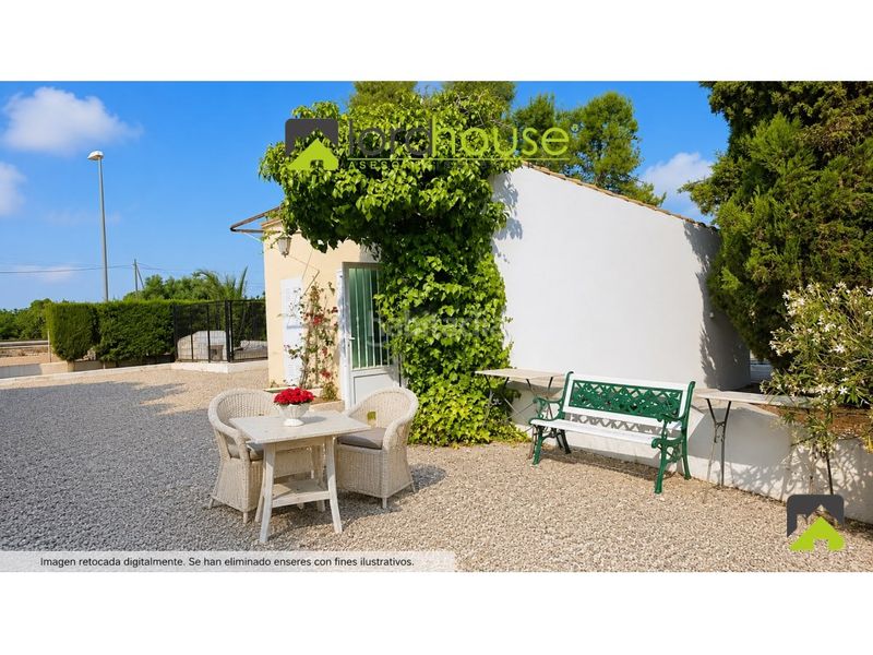 Foto 6a627ab0-7b2b-4e77-9f78-1fdec16e330c. Casa amb aparcament a Aguaderas Lorca