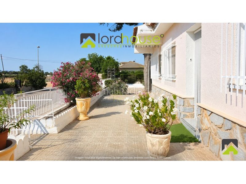 Foto a9fcf98b-6378-4b64-9e78-cb5d792562a1. Casa amb aparcament a Aguaderas Lorca