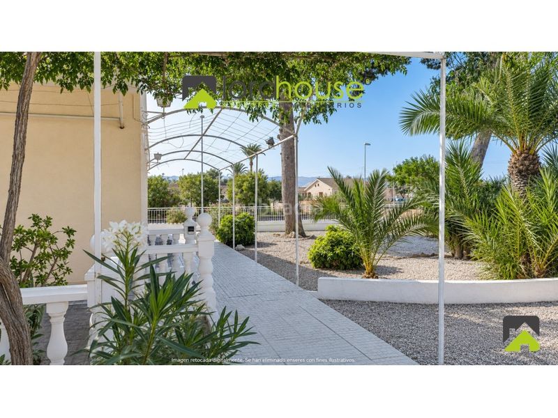 Foto f43b384d-4d78-4539-b33c-143f43a1f170. Casa amb aparcament a Aguaderas Lorca