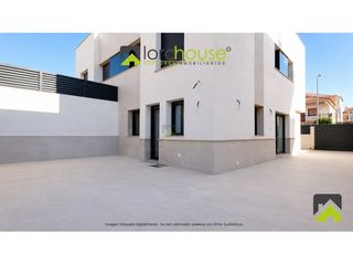 Casa  Calle gaviota 29. 1578. casa de obra nueva con solárium a 200 metros de la playa e