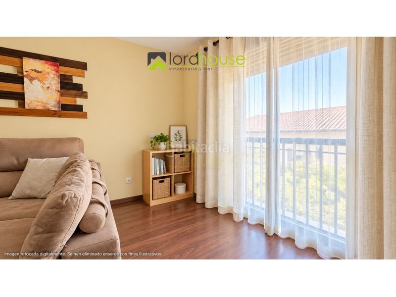 Foto 5cb6f880-49e6-412a-9069-7d91e02c31fd. Apartament amb aparcament a San José Lorca