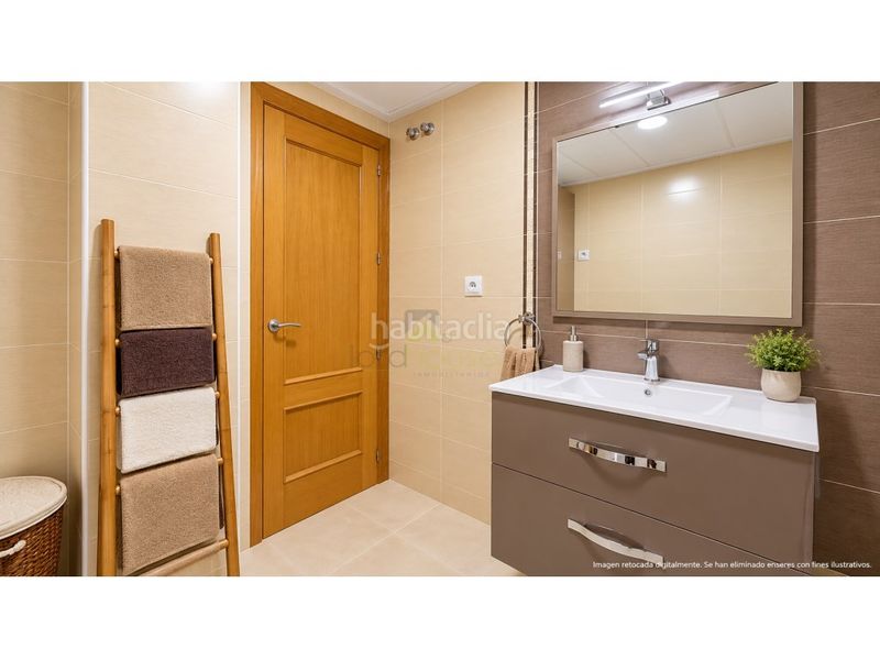 Foto 5f93d4be-a827-4a12-8079-0ade7010c6f4. Apartament amb aparcament a San José Lorca