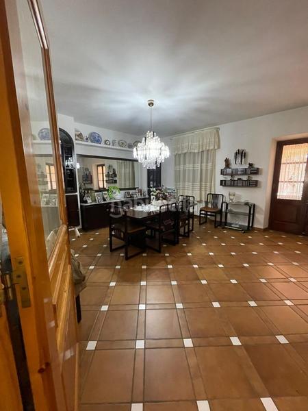 Foto 1b3bb93b-aaf8-4017-a9bd-c3890f306b38. Chalet avec chauffage parking dans Almoster