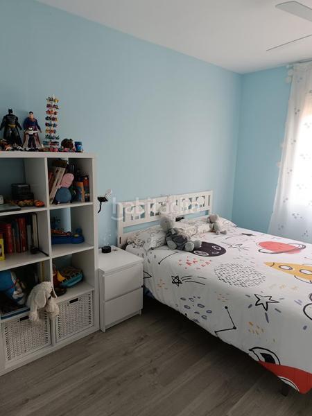 Foto a183dd6a-c2a6-421d-845e-be37bbf04493. Casa adossada amb calefacció aparcament piscina a Cambrils
