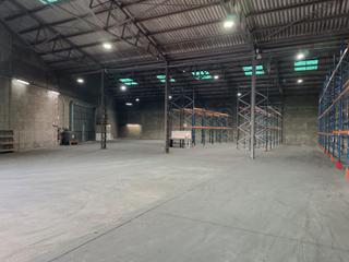Rent Industrial building  De montblanc. Se alquila nave industrial de 1.000 m  totalmente diáfana y equi