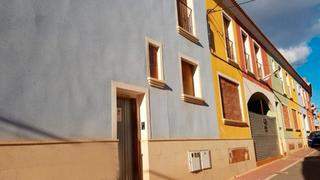 Terreny residencial  Calle san juan. Obra parada campos del rio