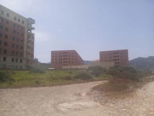 Terreny residencial  Calle cañada los tomates. Obra parada en algeciras