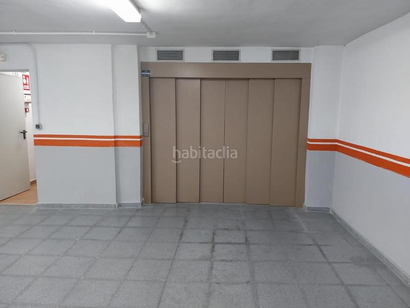 Foto d848325b-7e85-4e4d-983a-5f585187e862. Aparcament cotxe a Centro Ocaña