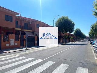 Casa adossada  Doña filomena contreras fernández. Casa en venta en calle doña filomena