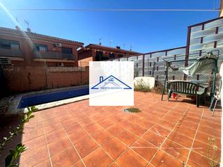 Maison jumelée  Doña filomena contreras fernández. Casa en venta en calle doña filomena