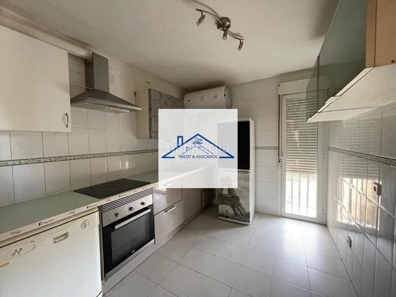 Foto 96490f2a-b988-4b38-a36e-ef9697dcb3e6. Casa bifamiliare con riscaldamento in Novés