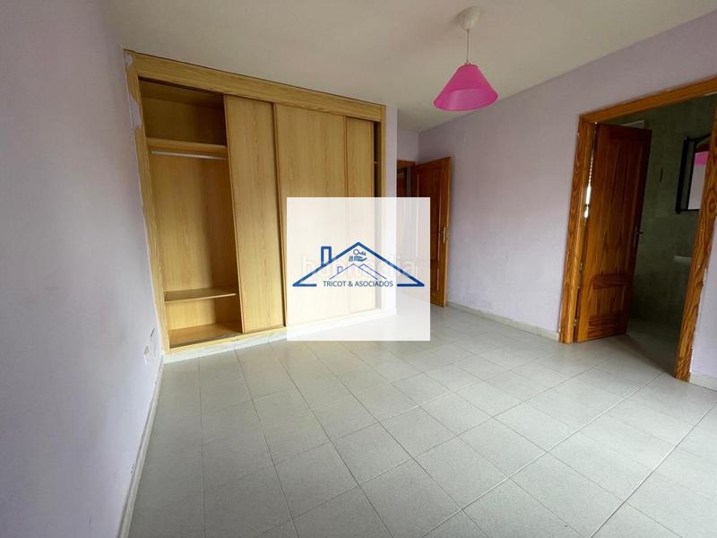 Foto b1871af4-6ed9-4410-a0c2-025c60199c75. Casa bifamiliare con riscaldamento in Novés