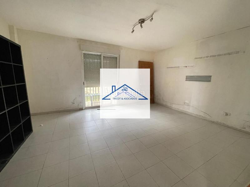 Foto df4993e1-fdf3-41aa-a94e-54b9ea4c7b95. Casa bifamiliare con riscaldamento in Novés