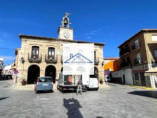 Pis  De la constitución. Piso en venta en almorox