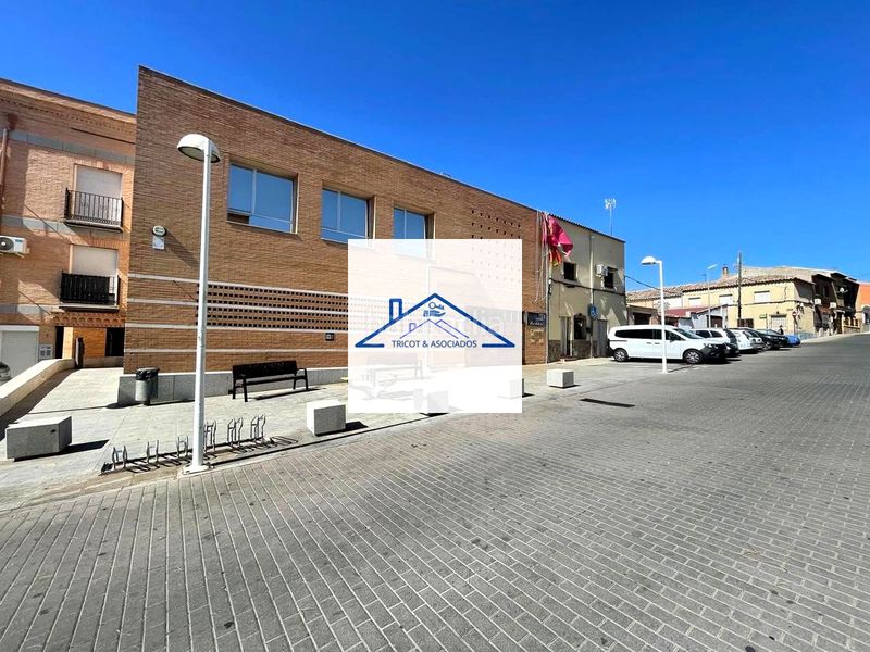 Foto 4d7f503d-fed4-49ed-97d5-3cd48510e190. Flat with heating parking in Bargas