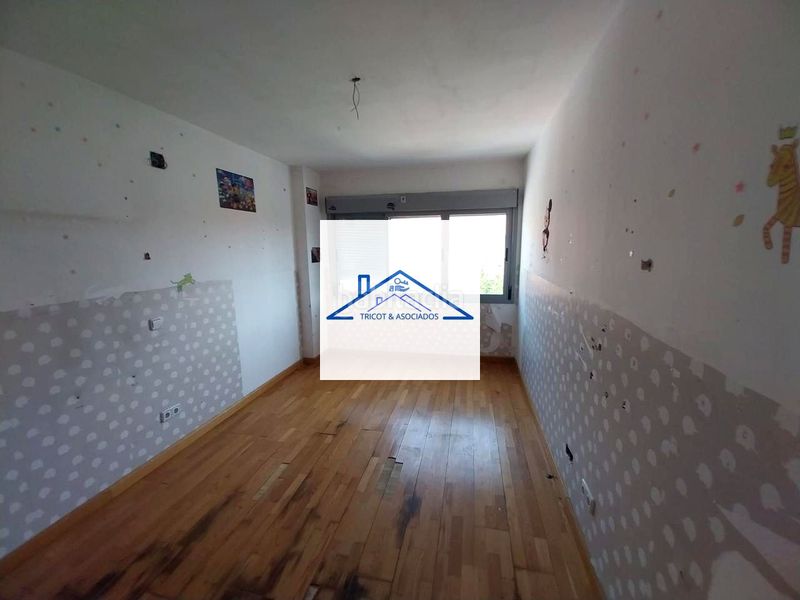 Foto fab05ae1-d9de-4996-93cc-b21e42173c29. Casa amb aparcament a Quismondo