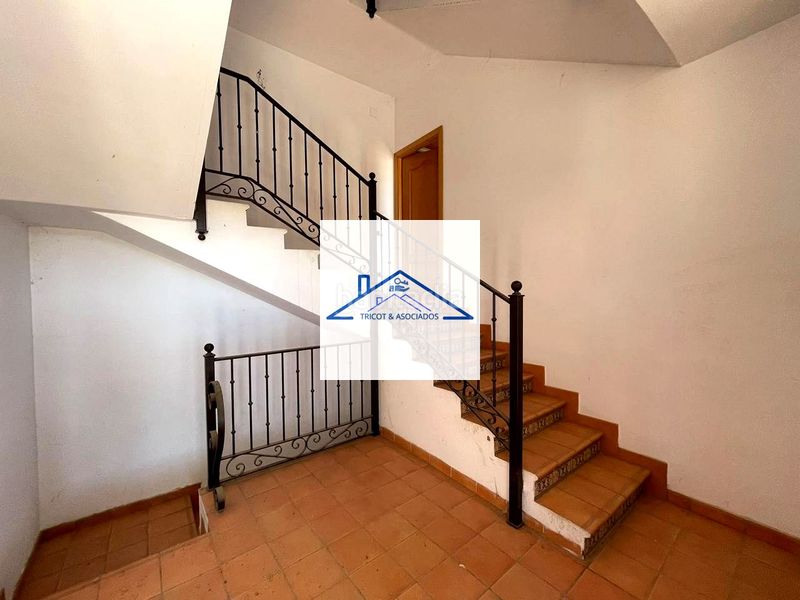 Foto 1d4025fa-7a3e-45bd-9c68-15a5be09c362. Casa amb aparcament a Urda