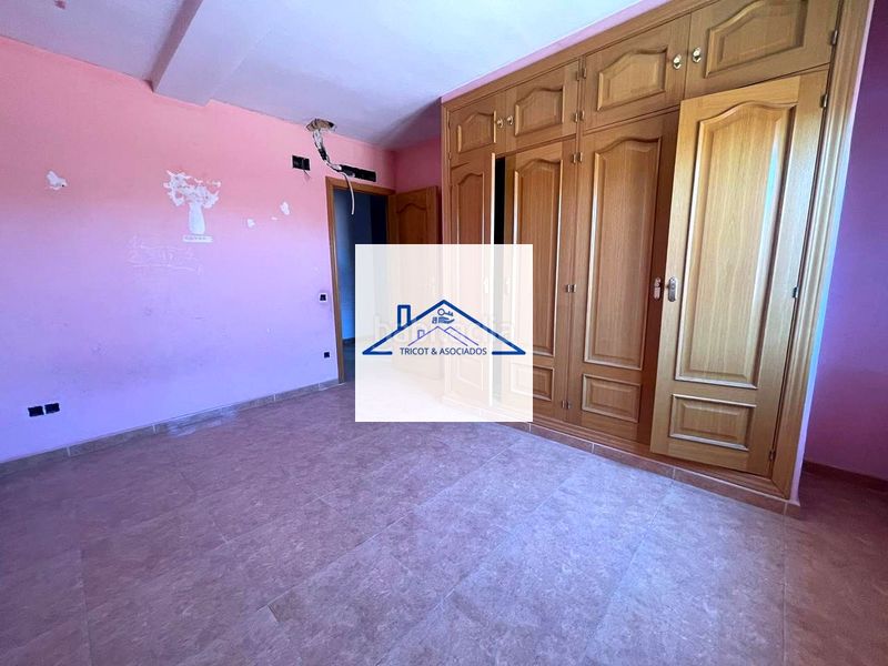 Foto 5c8f3489-b098-4d5c-9456-5592ee7a1a59. Casa amb aparcament a Urda