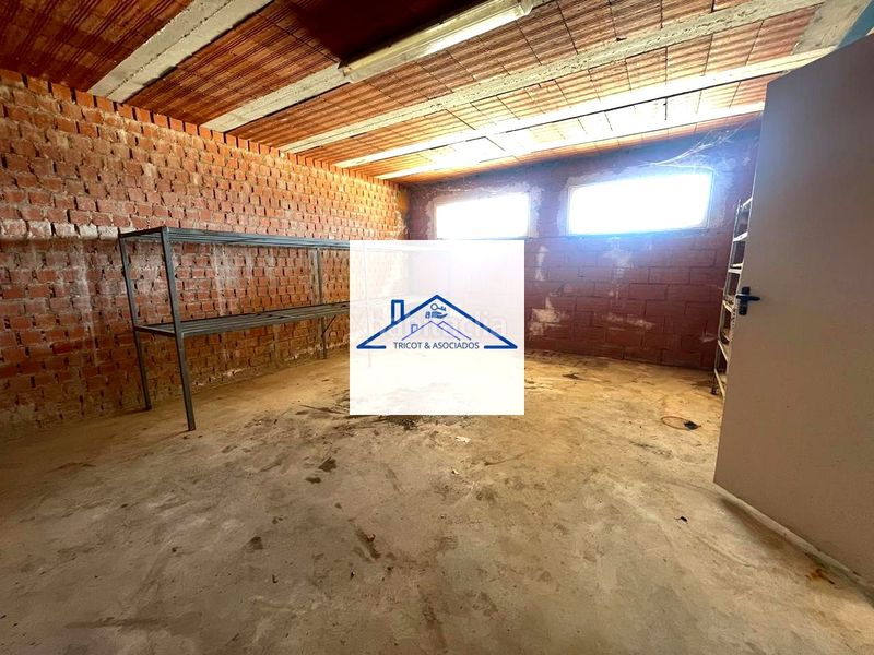 Foto 63bc77e2-94bf-41ef-a868-bdec9160f646. Casa amb aparcament a Urda