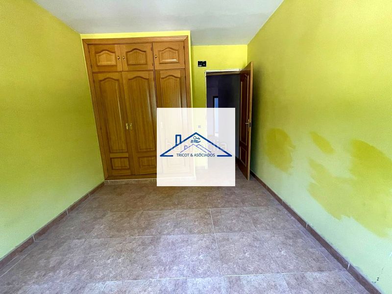 Foto 6d31239a-39a4-477c-9c58-7ef5e24bd1c9. Casa amb aparcament a Urda