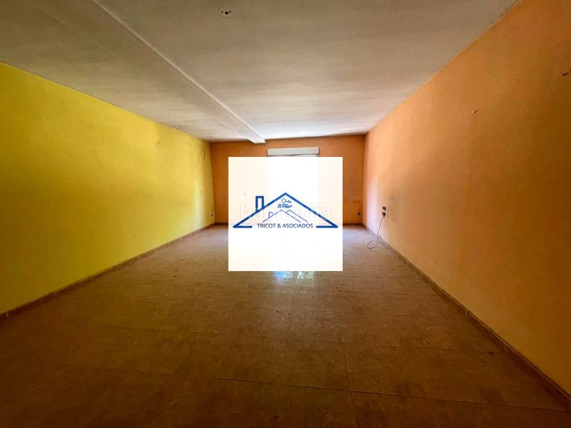 Foto 7f0c7f07-5682-4196-ab87-24332617bb7c. Casa amb aparcament a Urda