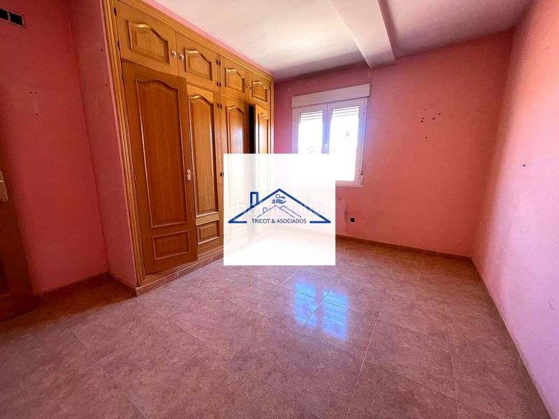 Foto caa42c0a-8c69-4c39-88e8-27bcf5217364. Casa amb aparcament a Urda