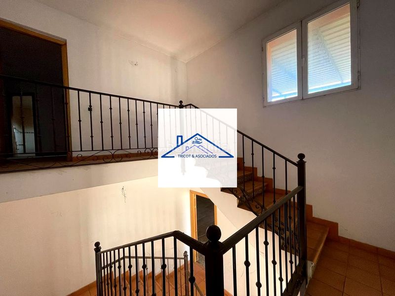 Foto d4fec912-b51b-4981-aff9-f28aa3840132. Casa amb aparcament a Urda
